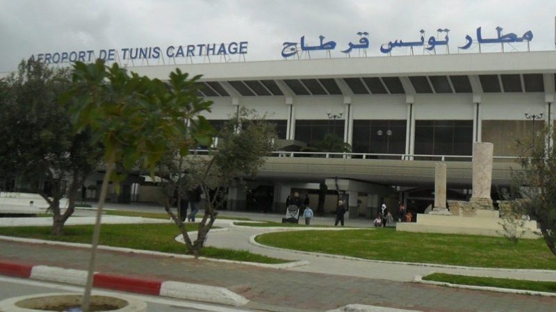 غموض حول منع جزائري من دخول تونس