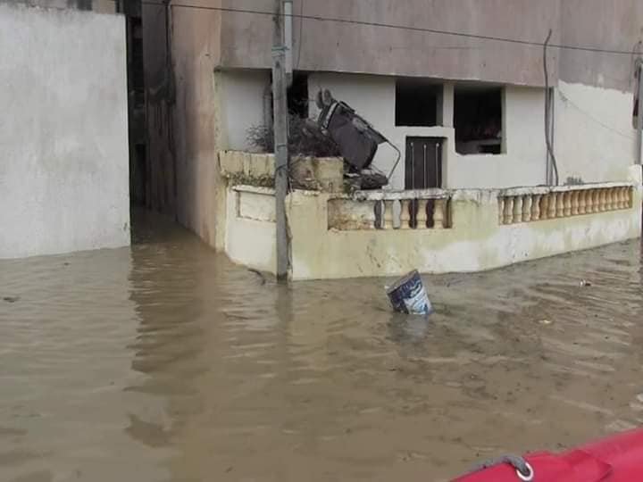 جندوبة: مياه الامطار و وادي مجردة تجتاح 61 مسكنا.. و لجنة الكوارث تجلي عشرات المُواطنين
