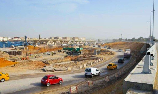 وزير التجهيز يعلن ايقاف اشغال محول السيجومي و مقاضاة المقاول